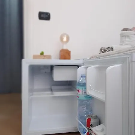 Stanza Porolla - Matrimoniale Con Bagno Privato * Cagliari