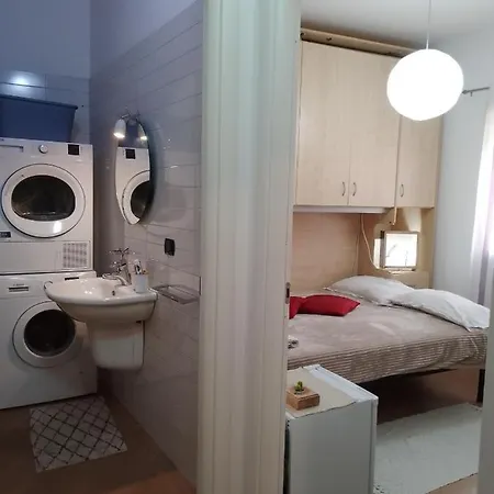 Stanza Porolla - Matrimoniale Con Bagno Privato * Cagliari